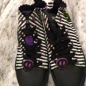 Striped Black and Purple Women's Sneakers